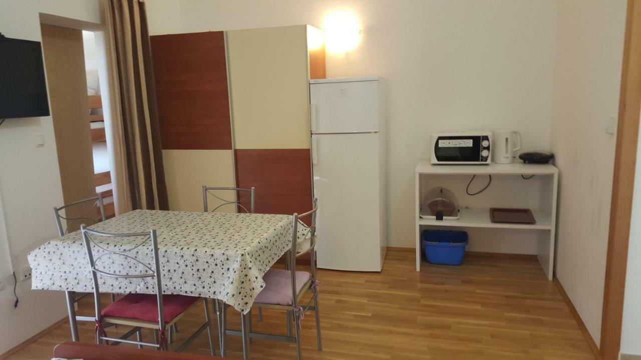 Apartmani Vesna Pinezici  Ngoại thất bức ảnh
